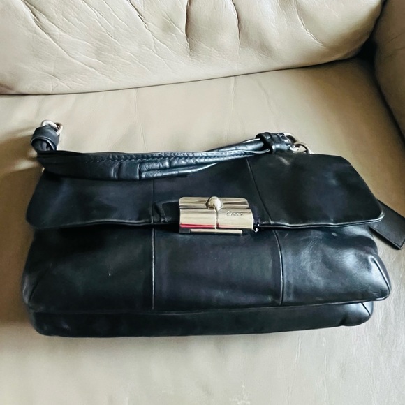 Authentic Coach handbag - Picture 8 of 15